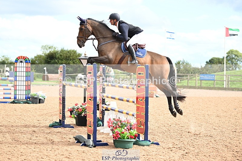 240912A-144947-02261 - Cls 5 National 1.30m Open