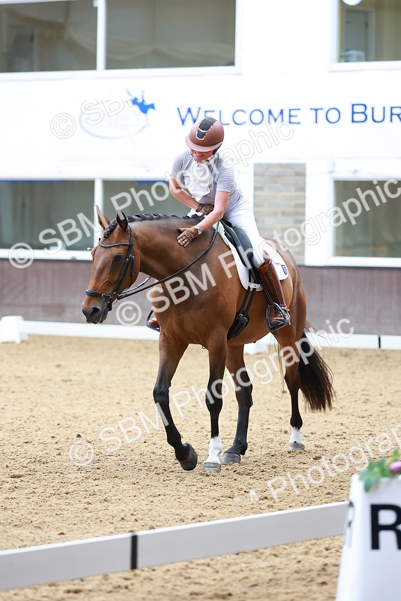 SBM_003908 - Para PYO Warm Up