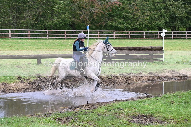 WJ6_6660 - Time at Photographer 13:06 to 13:23