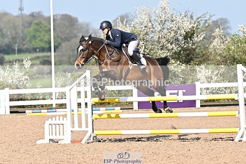 250409-103238-00143 - Snr Disc & 1.00m Open