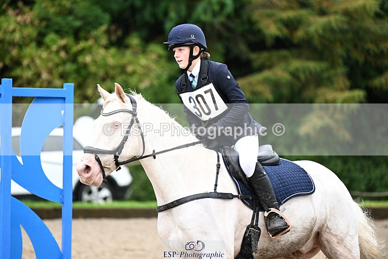 240824X-093723-23274 - 70cm Round 2 9.30 to 10.30