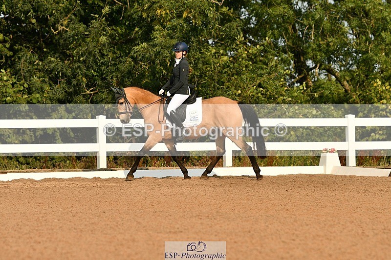 250817-090744-06763 - 065-Nicky.TurriffMyshall.Robby