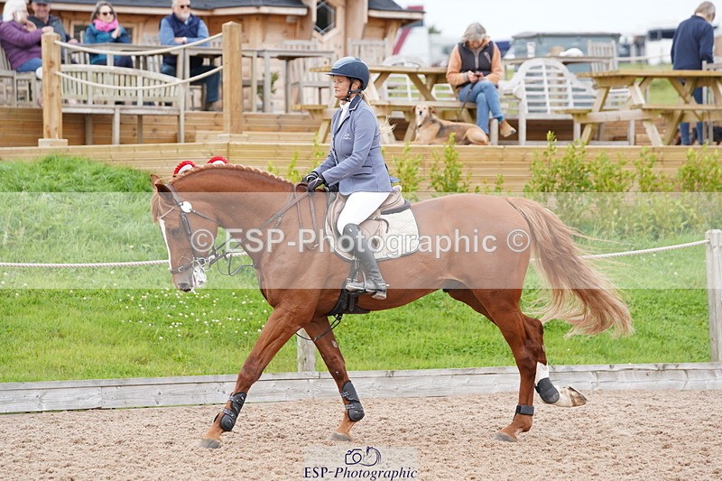 240915A-152300-10882 - Cls 28 Chard Sept GP Jump Off