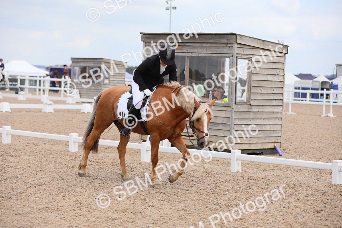 SBM_05767 - Class 32 Novice 1