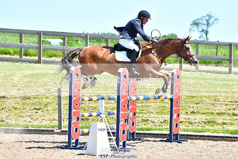 230526A-130443-02284 - Cls 4 Snr 1.20m Open