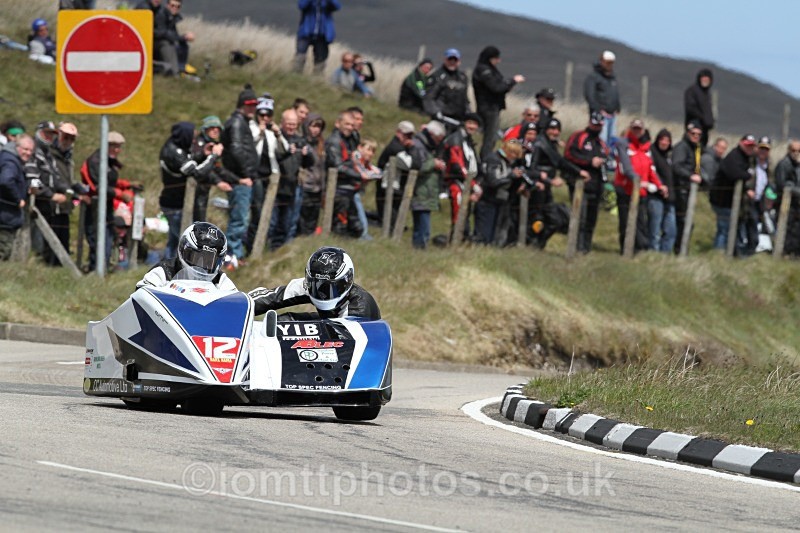 Darren Hope/ Paul Bumfrey - Sure Sidecar Race 1