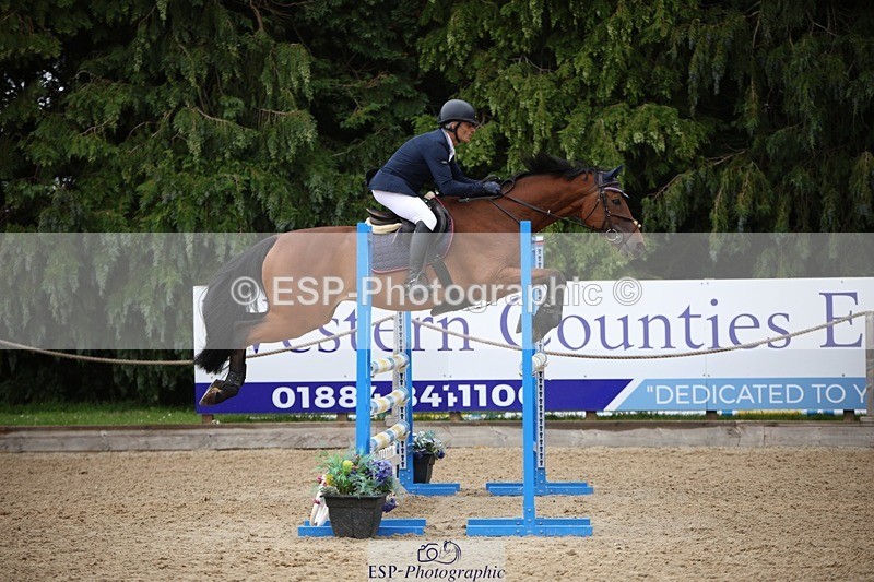 230708-131049-13857 - Cls 26 Newcomers & 1.10m Open