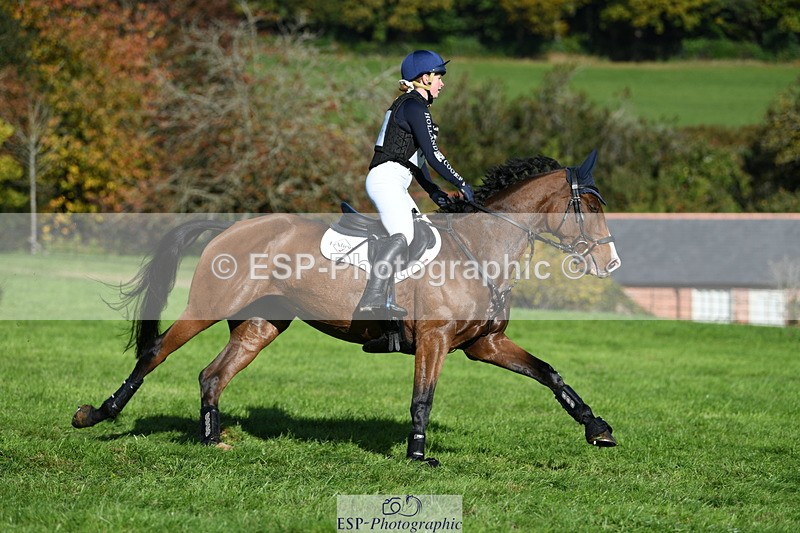 251024A-115237-09070 - B-104-Millie.Juleff