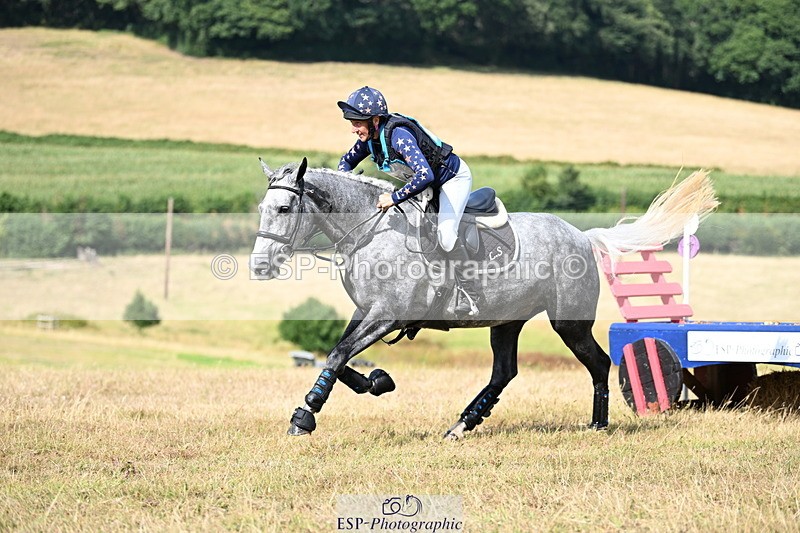 250803A-162154-16953 - Q-754-Leigh.Smallacombe-CRUISING.CARRA