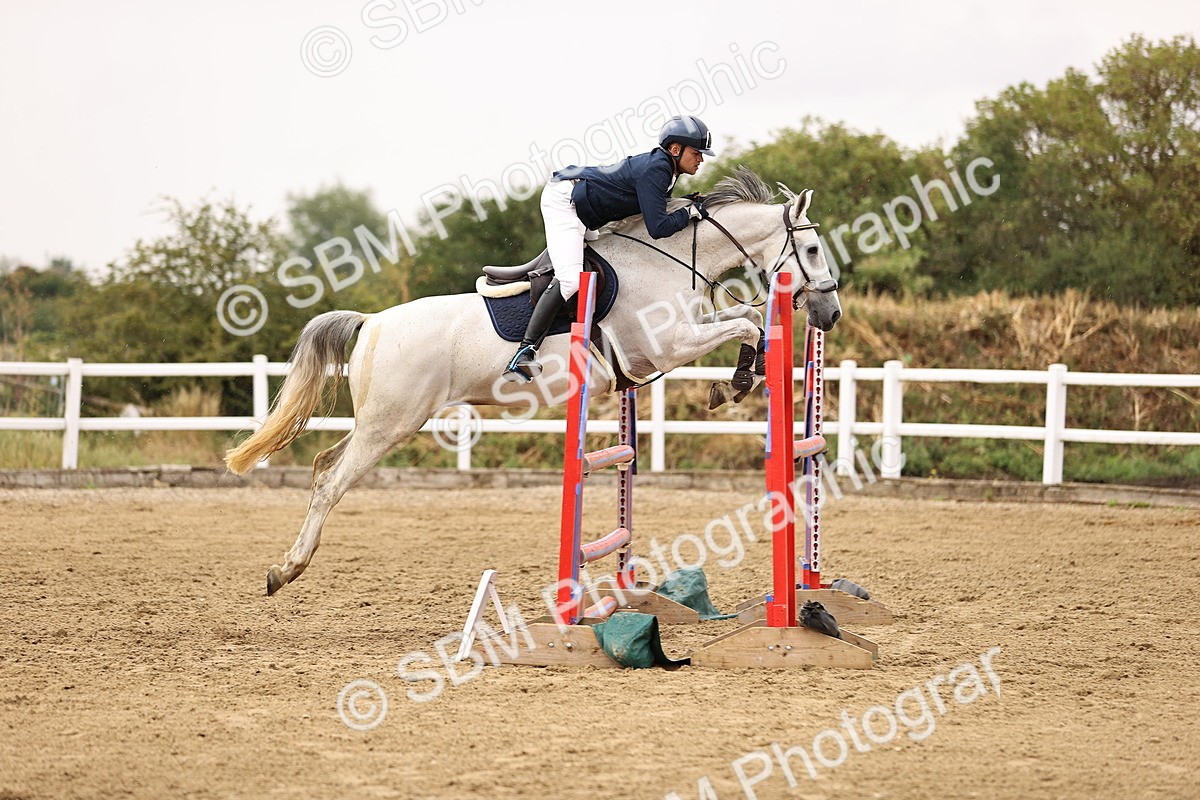 SBM_026525 - Class 12 - Amateur Championship Qualifier 1.05m