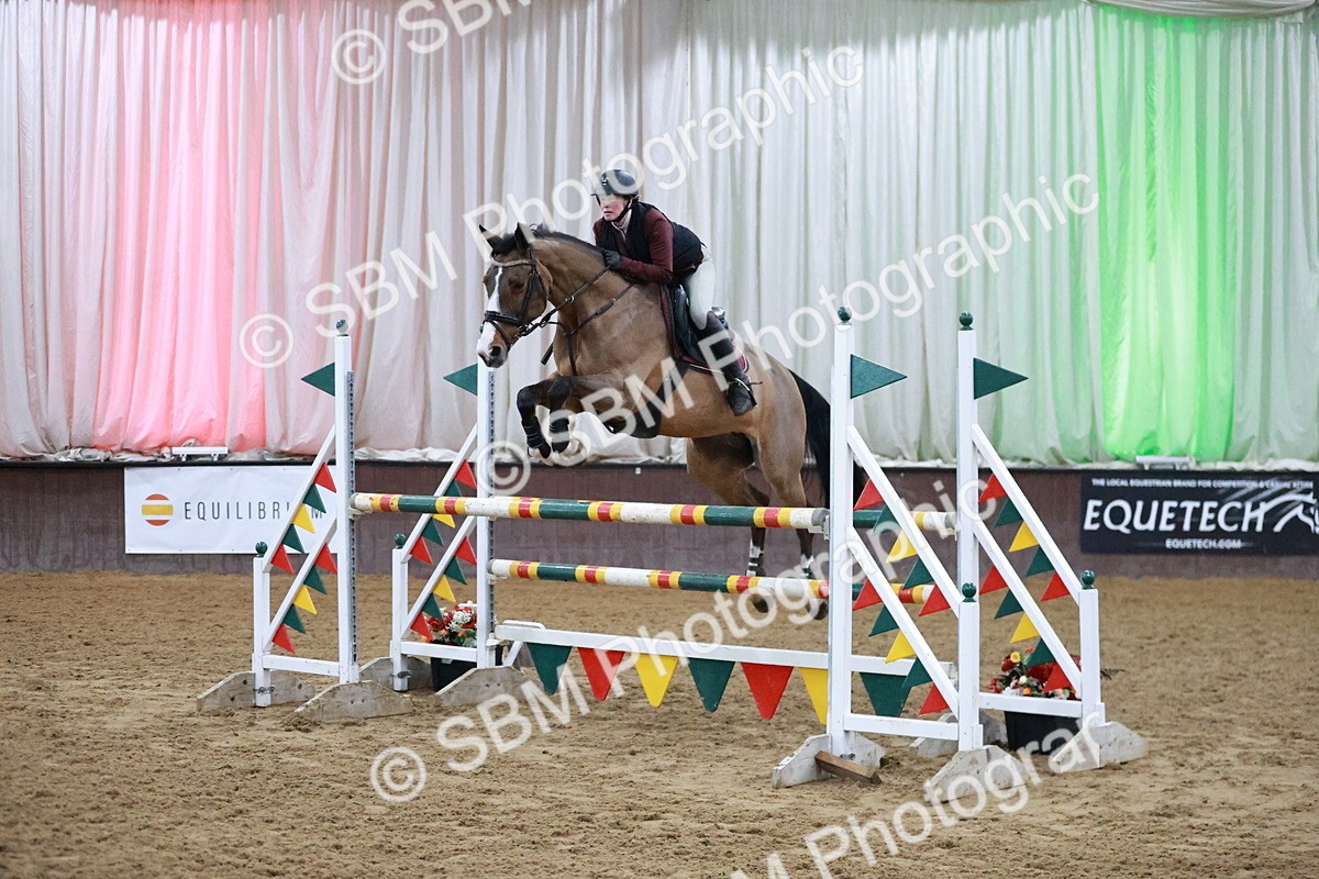 SBM_001368 - Class 5 - Senior Foxhunter 1.20m