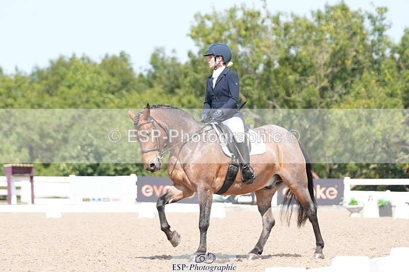 250817-125123-09434 - 177-Joanne.PengellyAshfield.Bob