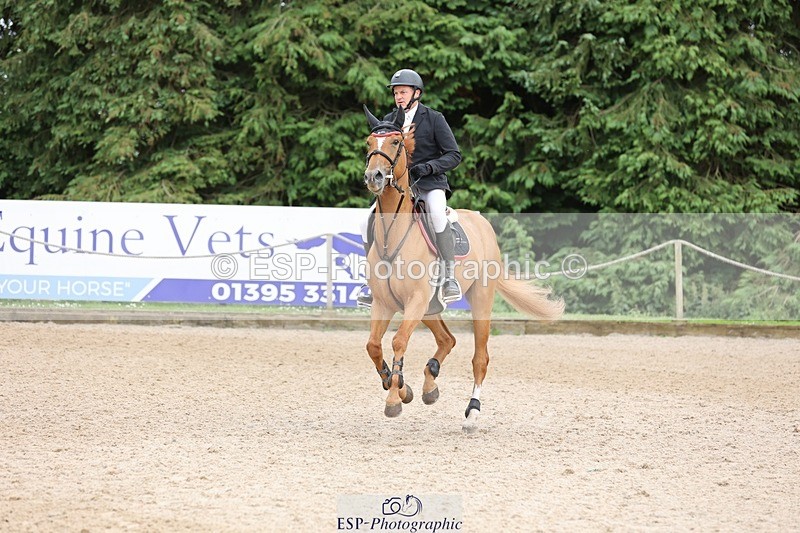 240711-150539-28809 - Cls 124 Foxhunter