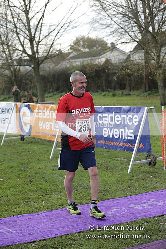 CAD5 171119-1039 - Sutton Benger 5 mile Flyer – 17th Nov 2019