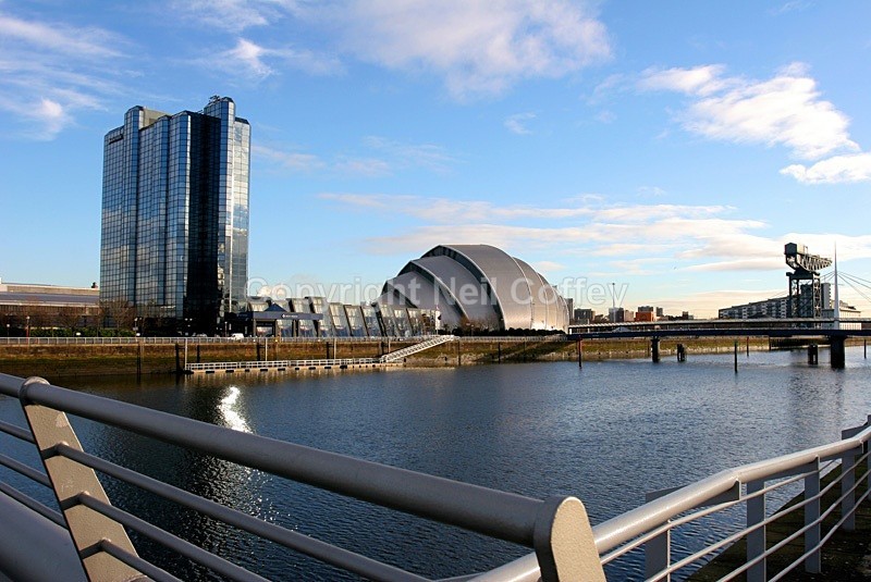 The Moat House Armadillo & Finnieston Crane, Glasgow - Cities & Towns