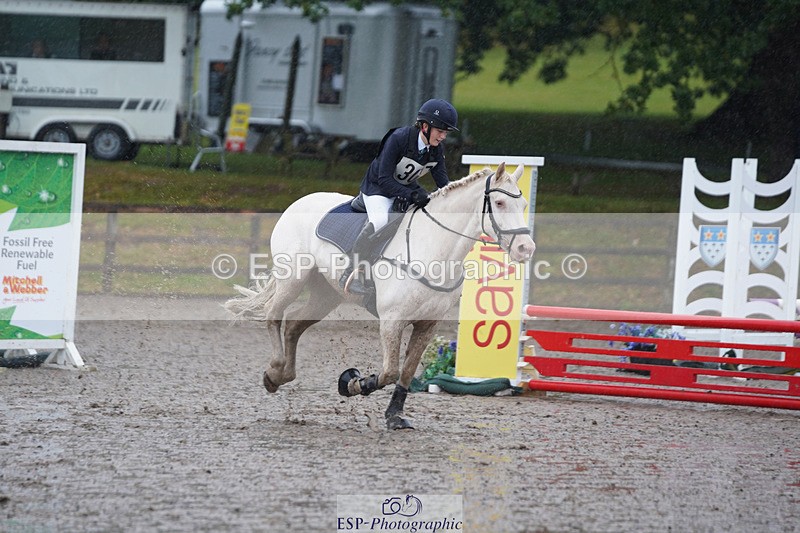 240824X-083032-20267 - 70cm Round 1 8.30 to 9.30