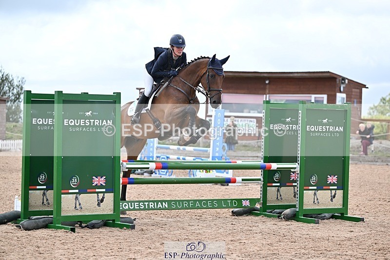 250831-134627-10111 - O-706-Ginny.Thomasen