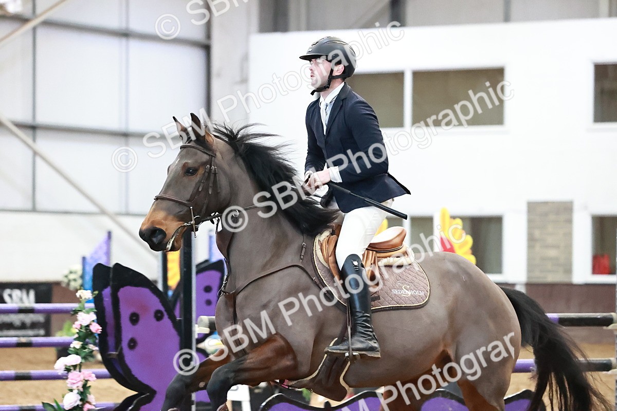 SBM_002748 - Class 10 - Senior Newcomer 1.10m