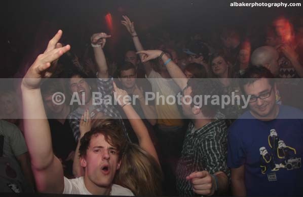 073 - Soul:ution vs Strange Fruit  28.05.10