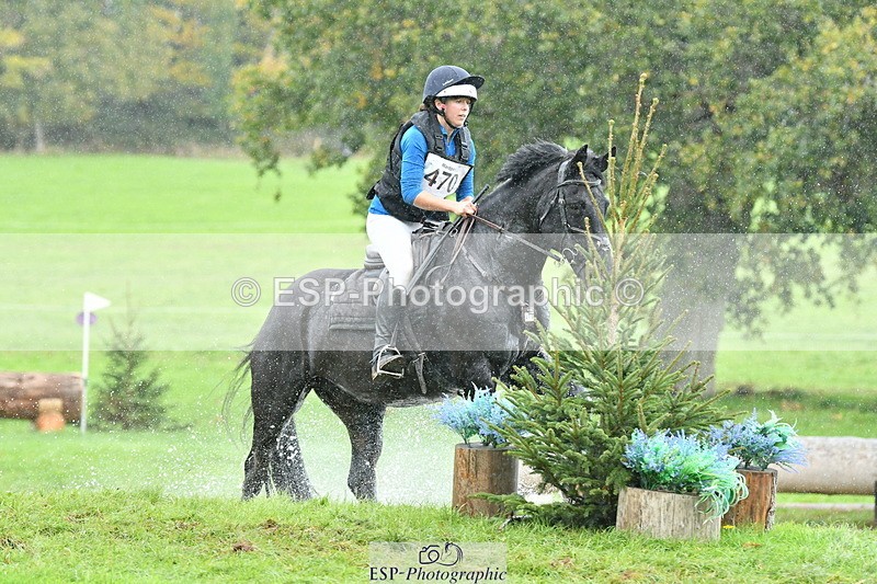 251025A-133122-20017 - F-470-Hannah.Cliffe