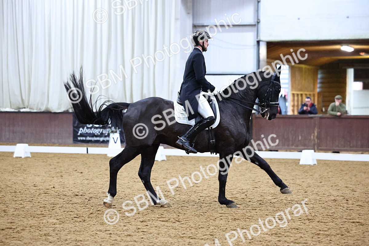 026A2704 - Class 19 - FEI INT I