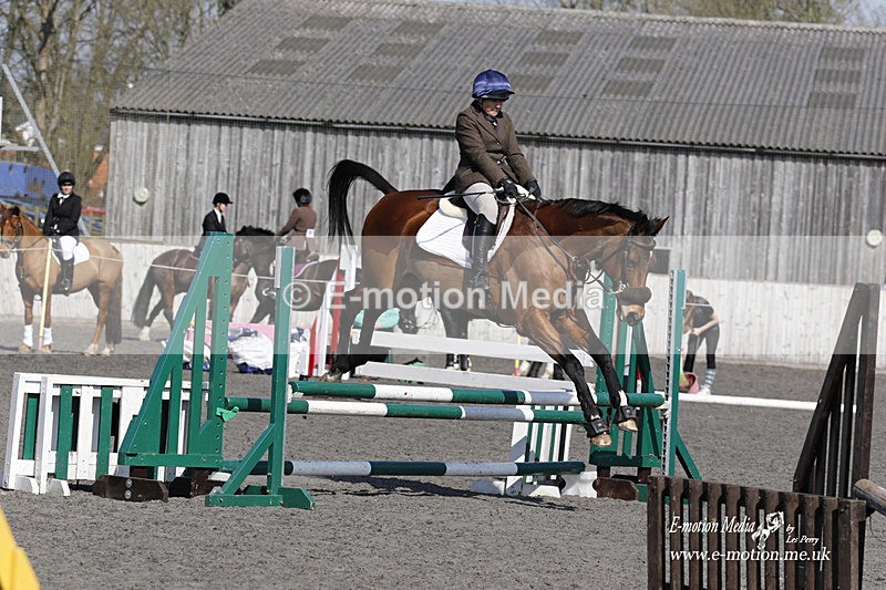 _EST0802 - Bourne Valley Riding Club Winter Showjumping 27/03/22