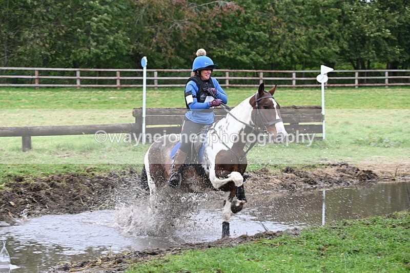 WJ6_7676 - Time at Photographer 13:23 to 13:49
