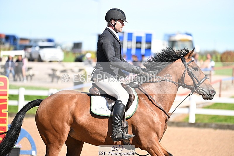 240914A-142751-07632 - Cls 24-S 1.05m Amateur Qualifier