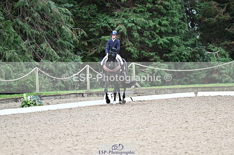 251022A-151236-00231 - C-211-Claire.Fielding
