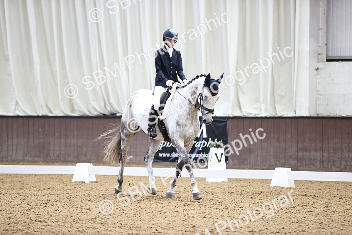 SBM_000961 - Novice 4 Warm Up