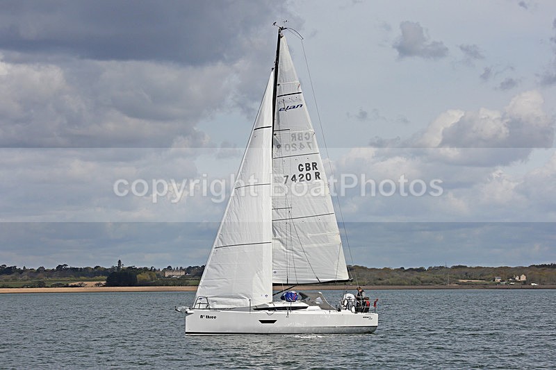 160430 N THREE GBR7420R - ELAN Y92A0630 - Sailboats - monohull