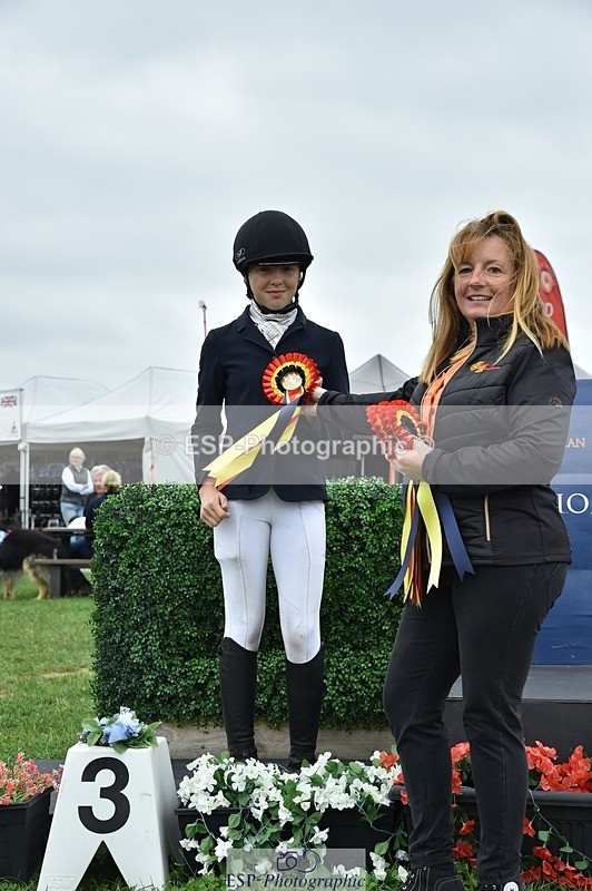 240831A-142400-03895 - 90 Presentations