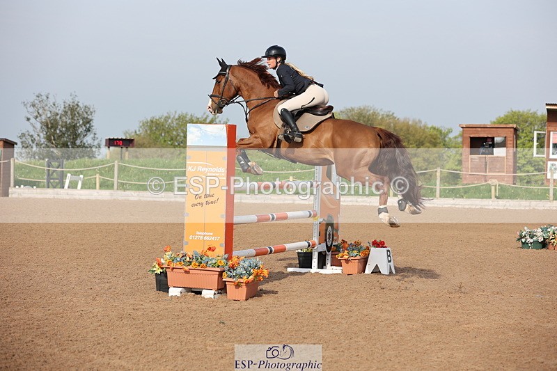 240511A-084008-10713 - Cls 32 Foxhunter