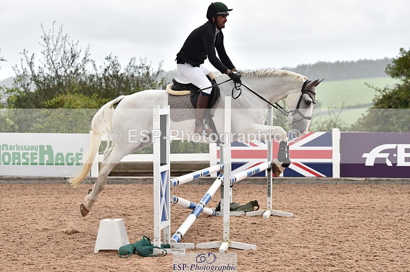 230812A-123930-09281 - Cls 27 85cm Amateur Qualifier