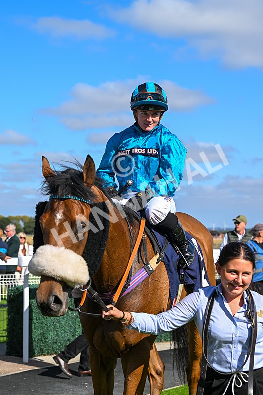 180924-Race 1-Tees George-3758 - Race 1