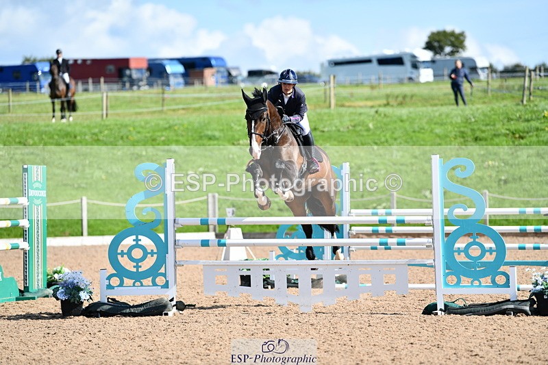 240914A-112321-06878 - Cls 14-S Snr Newcomers