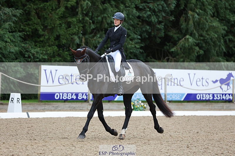 241024-153441-04860 - 234-Elizabeth.Barratt-FERNHILL.KANKAN