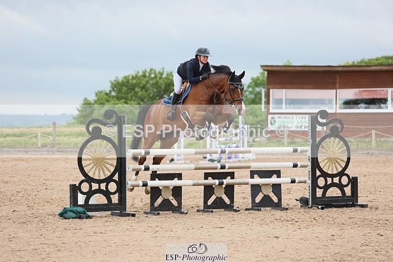 250524-102823-04213 - Cls 13  A&B 1.05m & 1.10m open