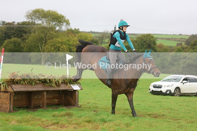 3E7A2039 - Class 4: 80cm: Box