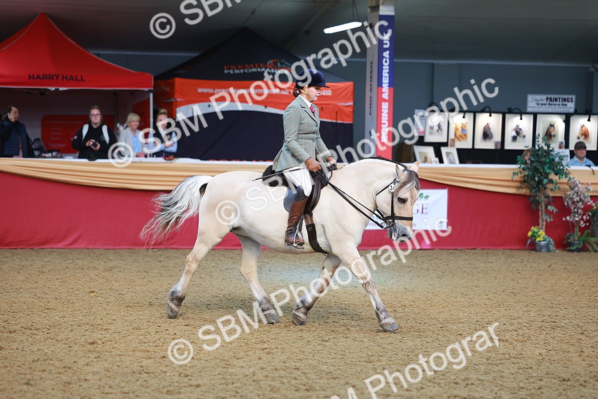 SBM_09516