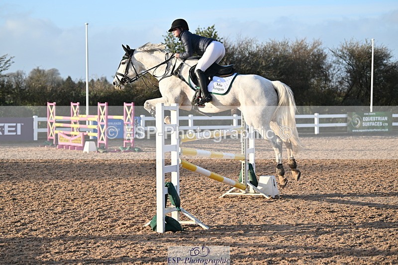231210A-143102-02774 - Cls 21 Foxhunter & 1.20m Open