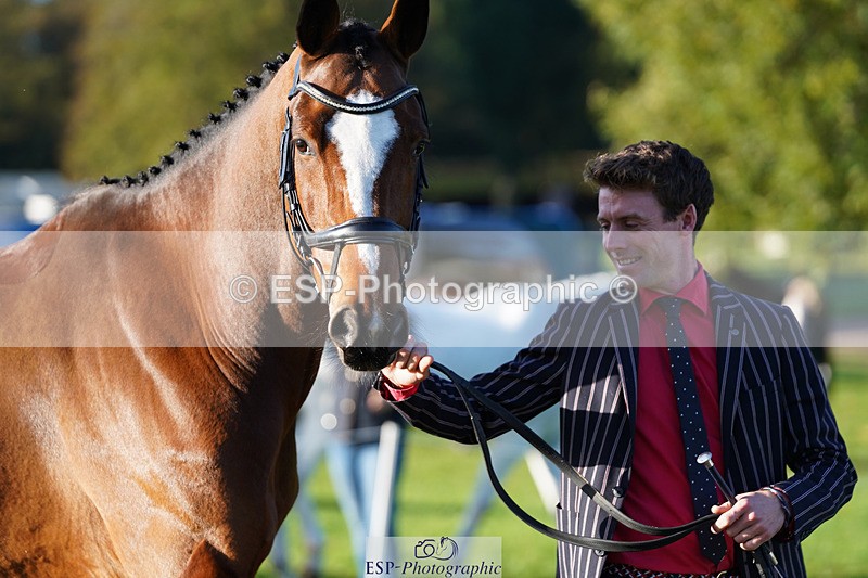 241026-100426-11581 - 013-Cameron.Beer-GREENLANES.LE.BAMBALOU