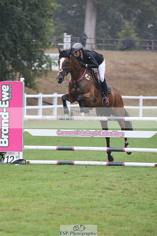 250830A-133334-06711 - Cls 16 Snr Newcomers and 1.10m Open