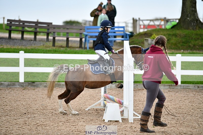 241013B-094431-00254 - Cls 1 Clear Round