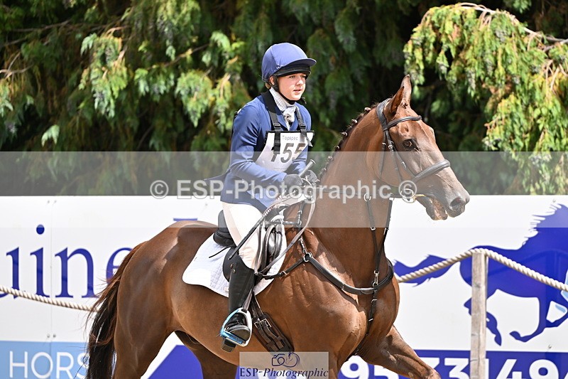 250802A-134527-03383 - D-155-Bethan.ODell-RED.VICO