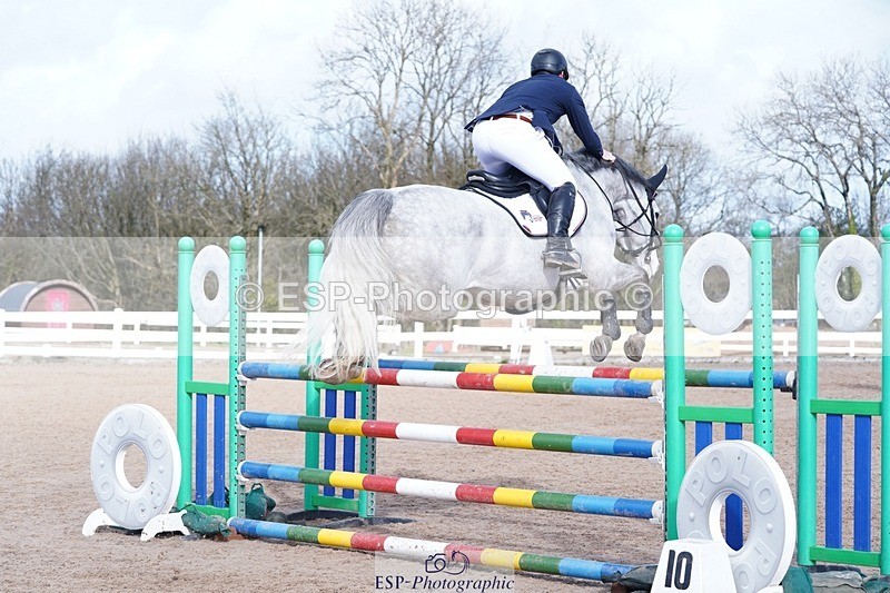 250222-114916-01653 - Cls 12 Newcomers and 1.10m Open