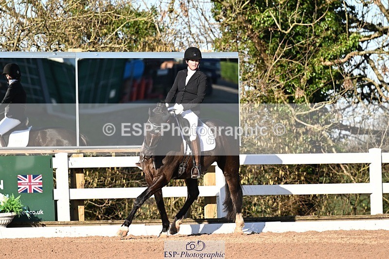 260214-093532-03278 - 133-Caroline.Squire
