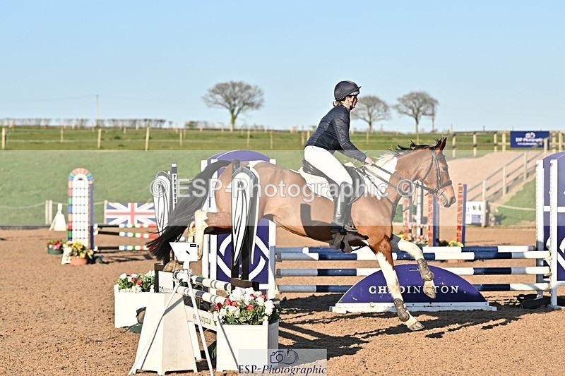 250401-181005-00579 - 80cm Classes