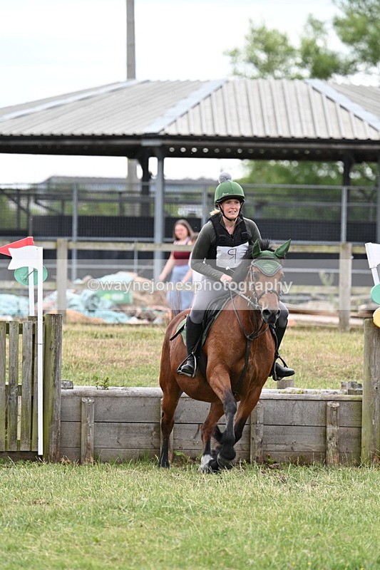 WJ7_4670 - 60cm XC Time 09:48 to 09:57