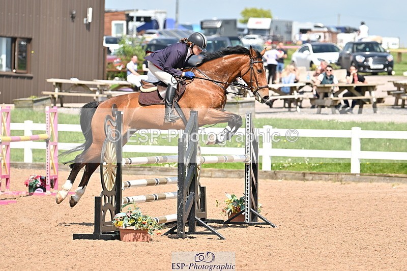 240509A-150514-02896 - Cls 5 1.05m National Am Quali